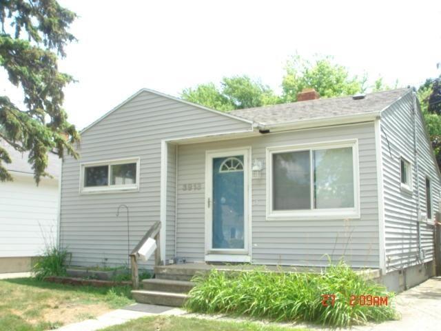 3913 Larchmont - Photo 1