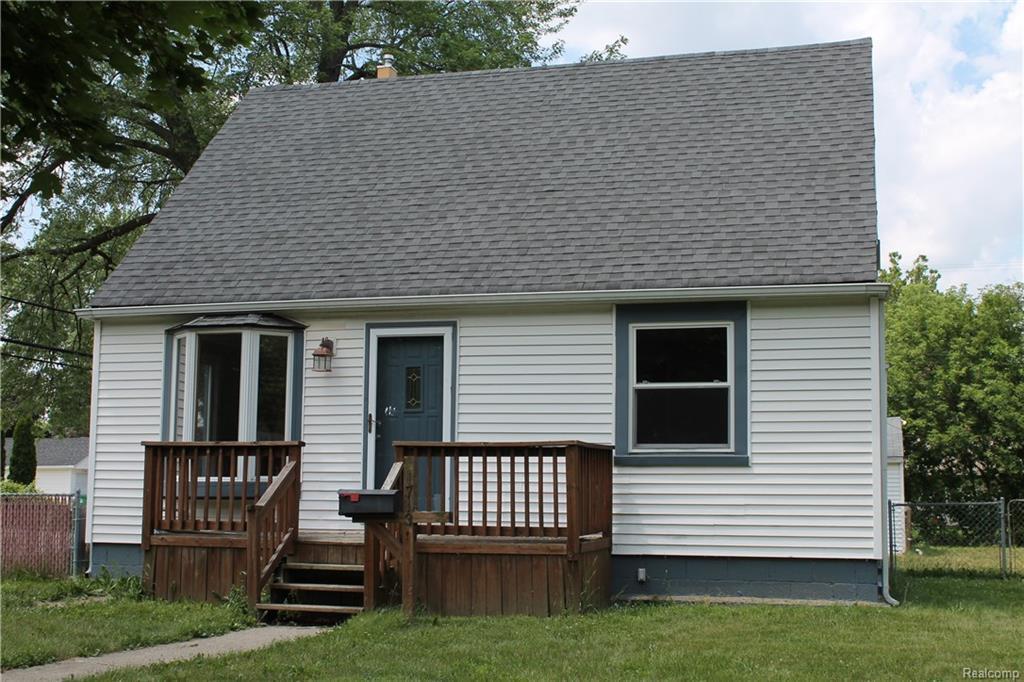1713 Gilman St - Photo 1