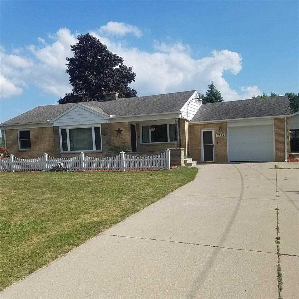 1277 Center - Photo 1