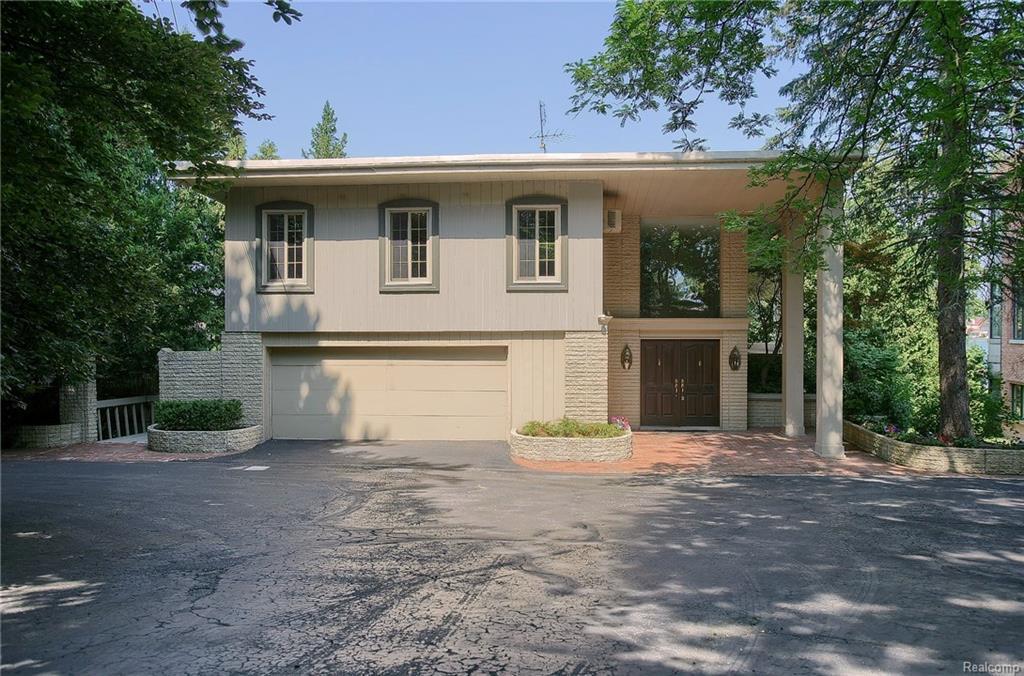 3560 Wards Point Dr - Photo 1