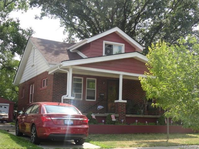 1053 Garfield Ave - Photo 1