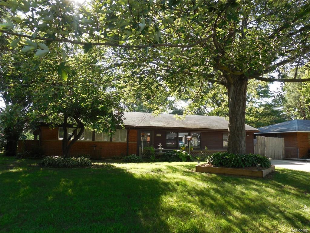 667 Joyceil Dr - Photo 1