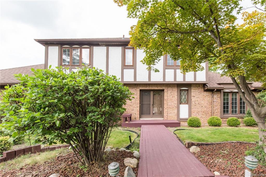 4908 Lake Bluff Rd - Photo 1