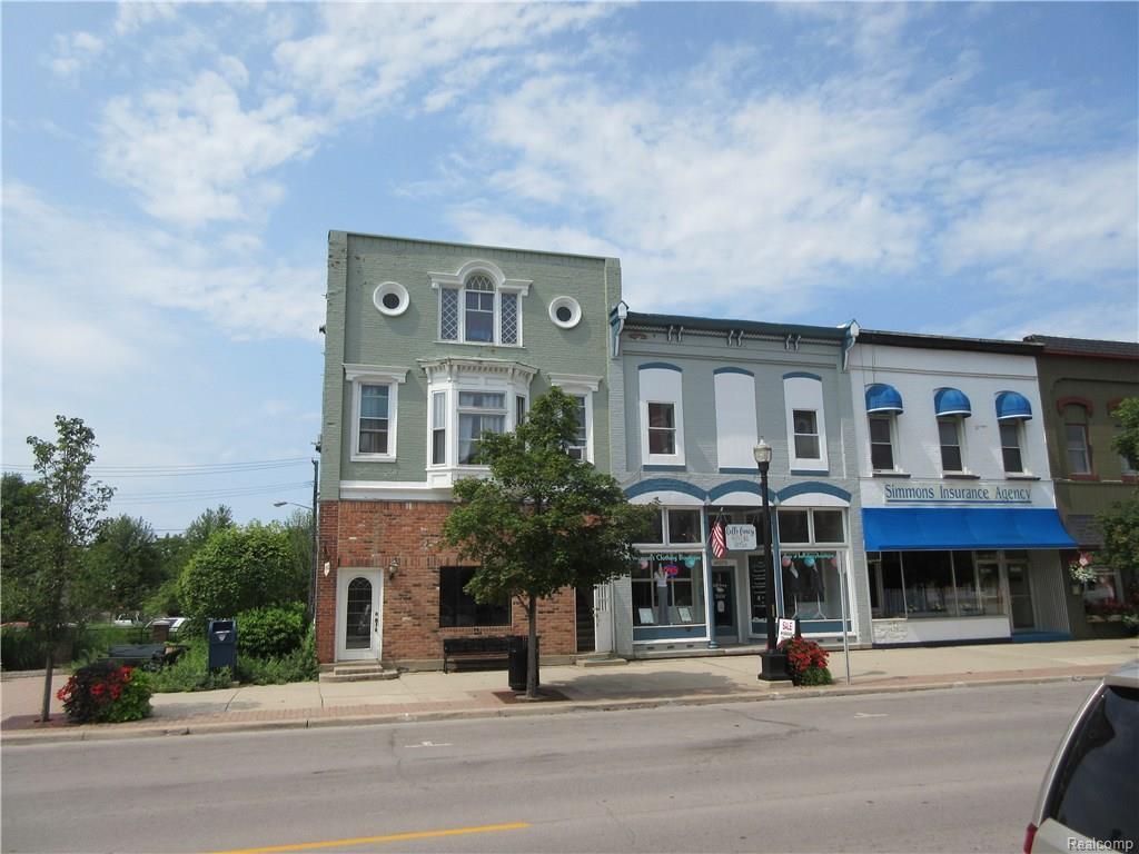 69267 Main St - Photo 1
