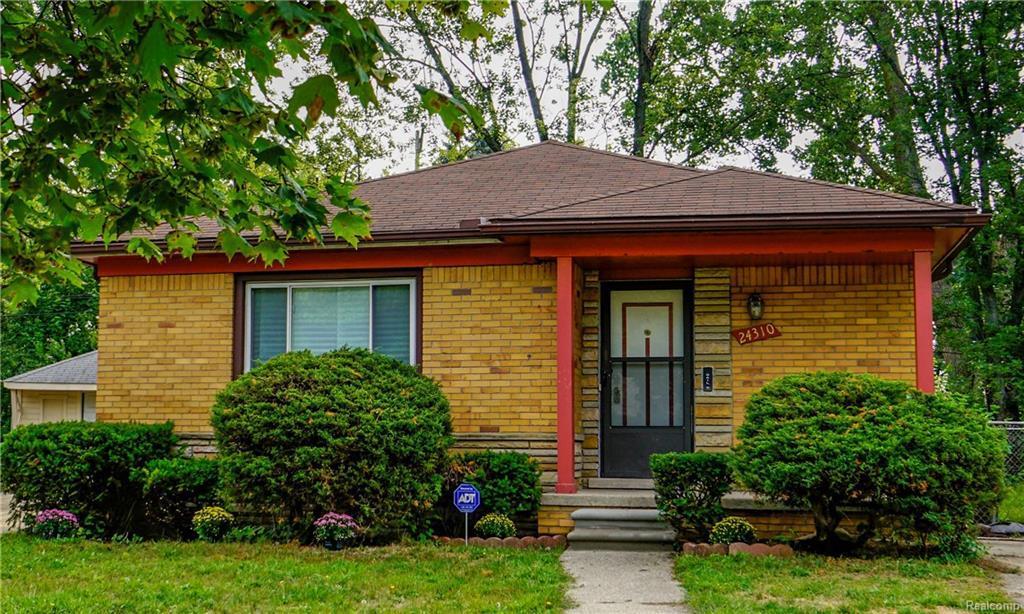 24310 Geneva St - Photo 1