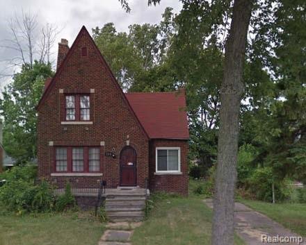 174 W. Grixdale St - Photo 1