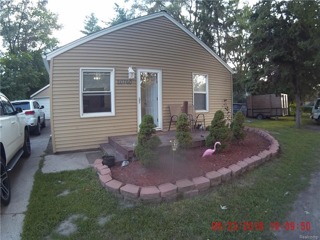 20760 Finley St - Photo 1