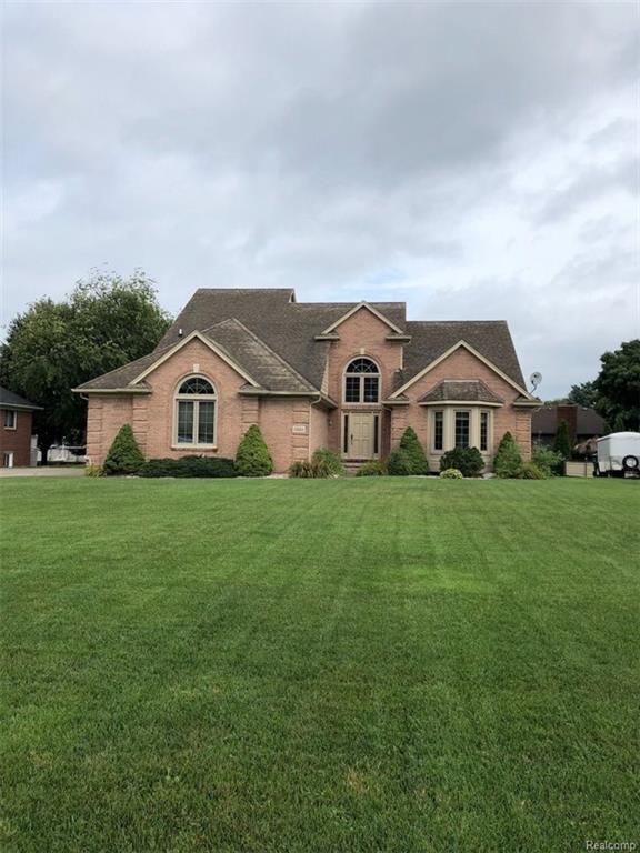 5585 Robert St - Photo 1