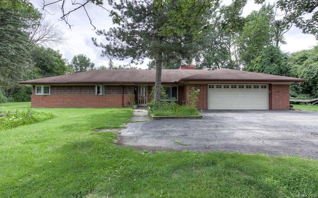 42001 South Dr - Photo 1
