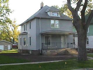 715 Seventh - Photo 1