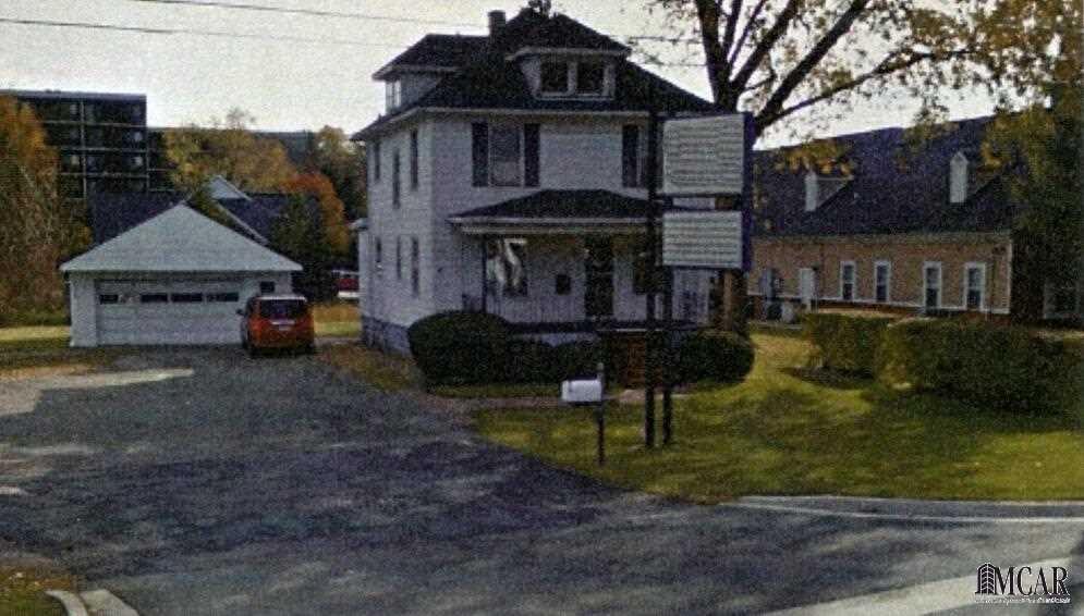 1100 Monroe St - Photo 1