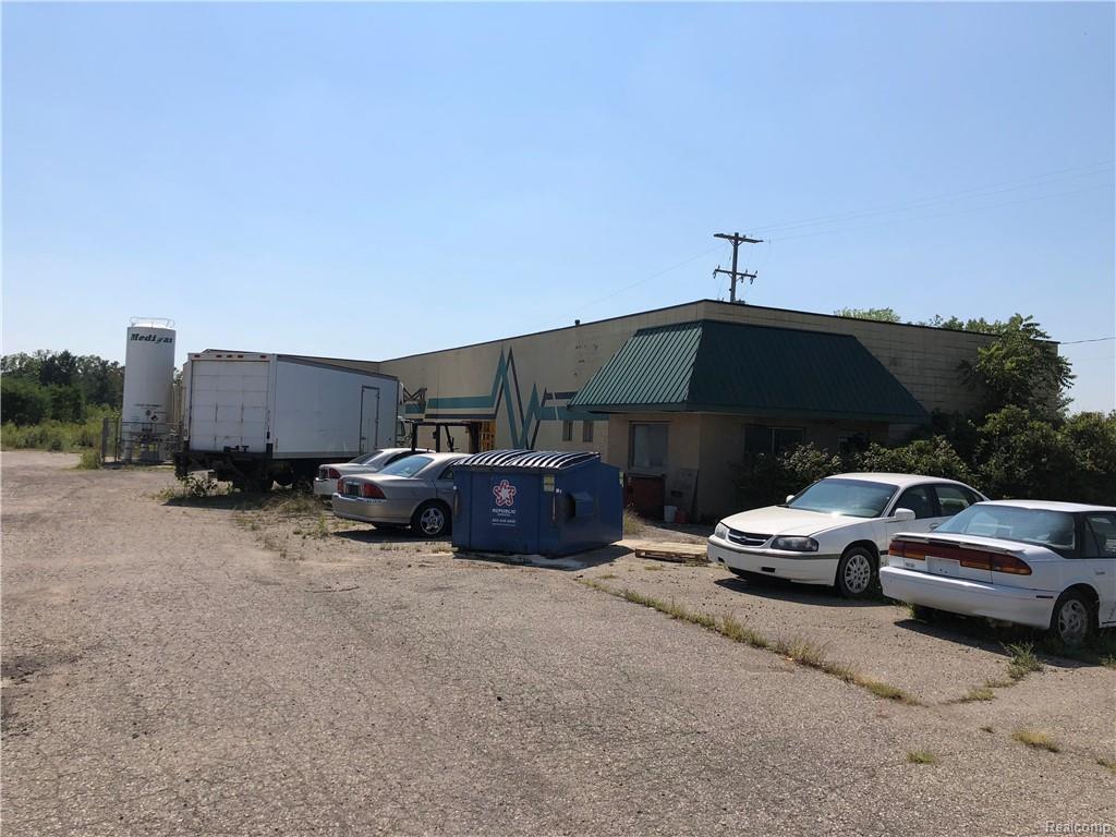 3125 Thompson Rd - Photo 1