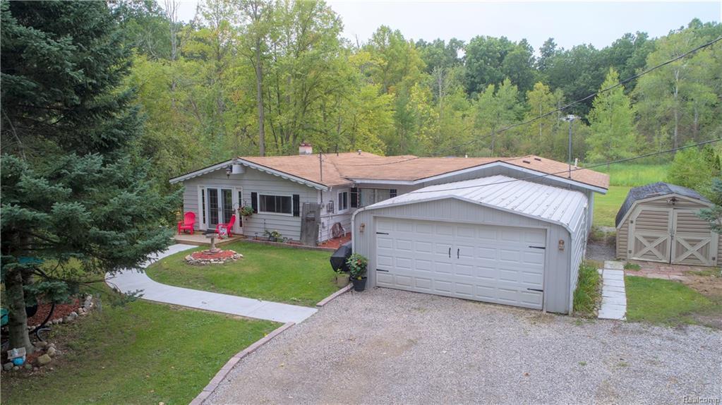 10081 Walnut Shores Dr - Photo 1