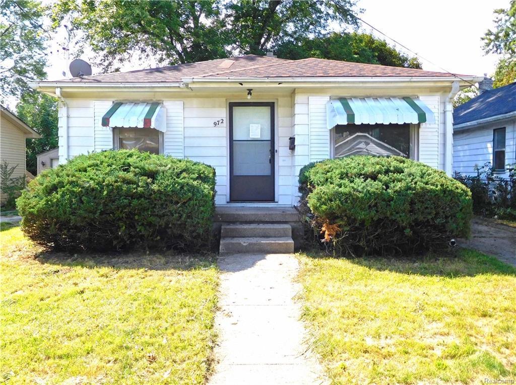 972 Barney Ave - Photo 1