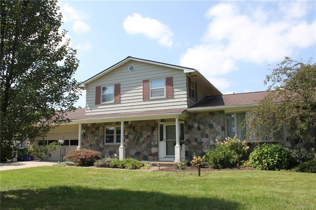 7272 Torrey Rd - Photo 1