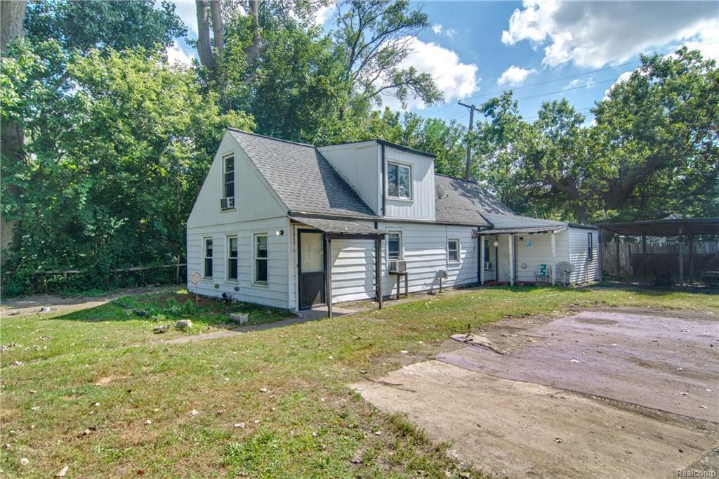 3700 Wasmund Ave - Photo 1