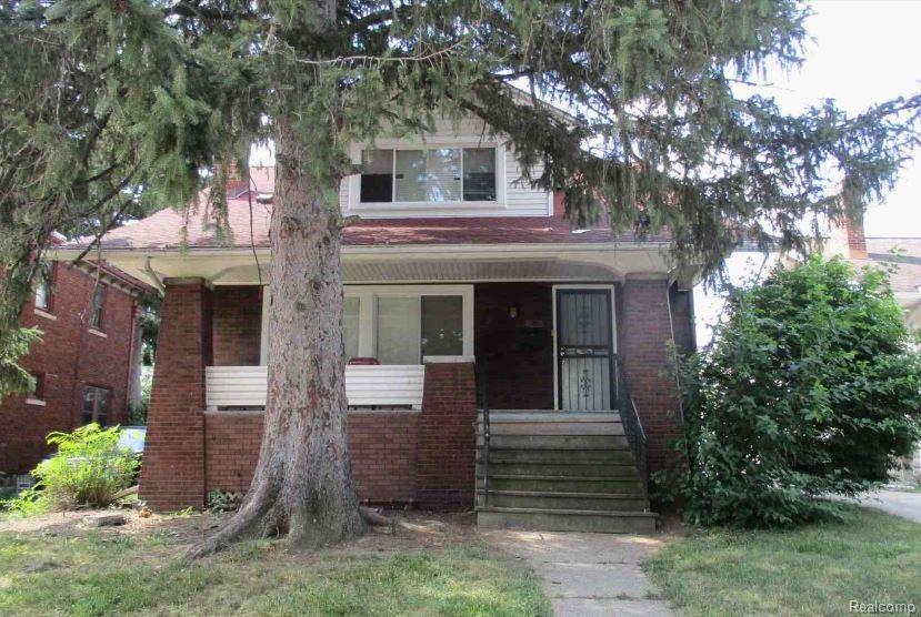 15598 Park Ave - Photo 1
