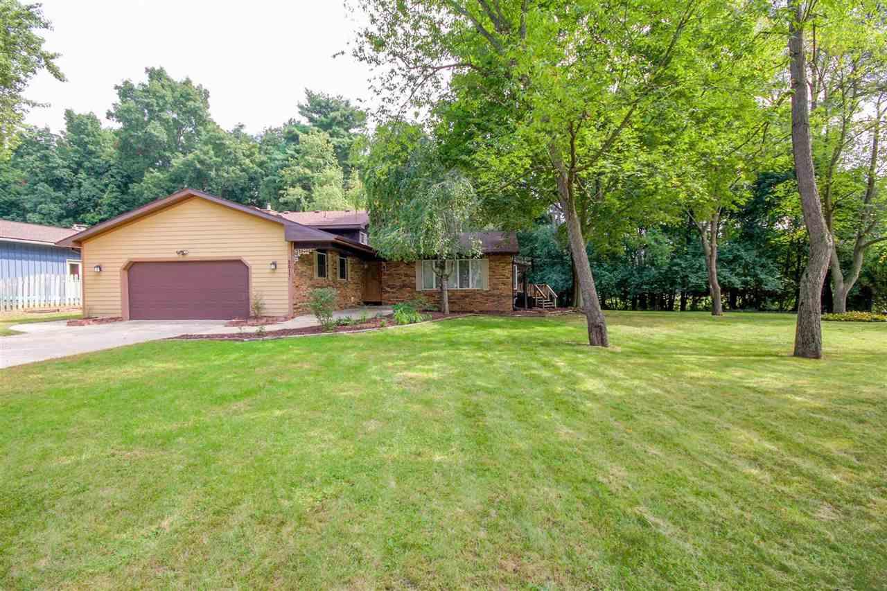 5017 Brookside - Photo 1