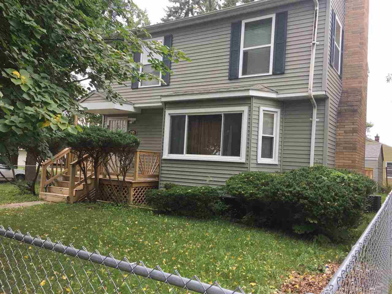 1605 Seneca - Photo 1