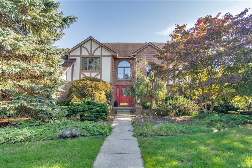 34167 Lyncroft Crt - Photo 1