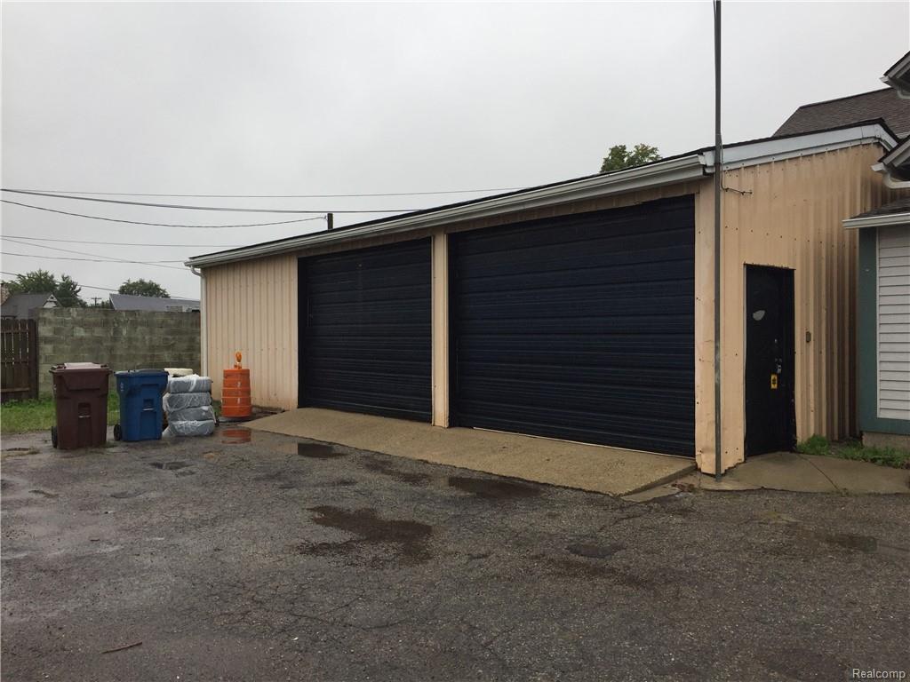 412 Starkweather St - Photo 1