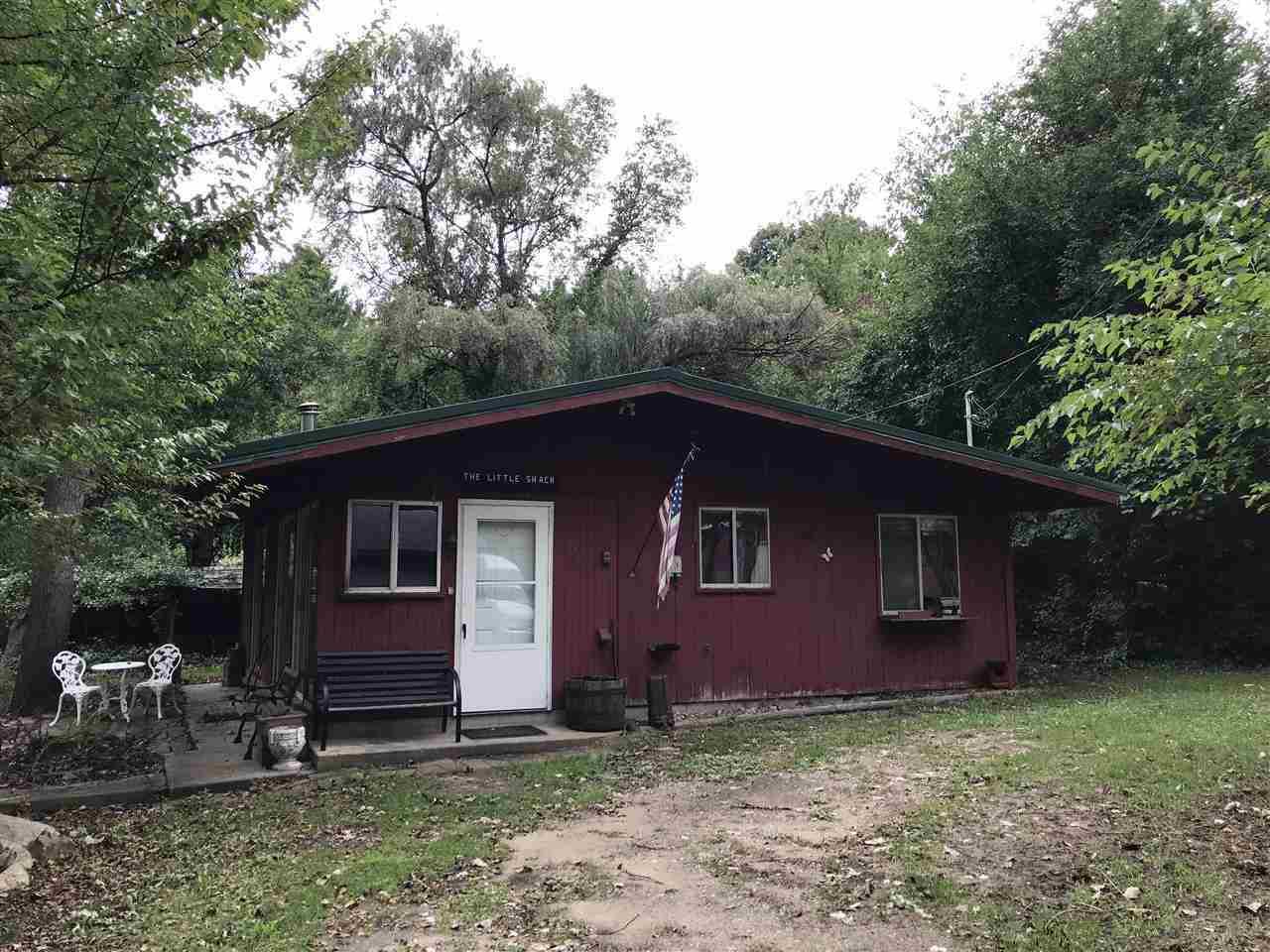 3280 Pierson - Photo 1
