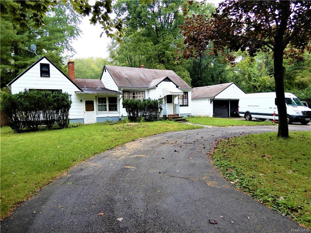 21225 Berg Rd - Photo 1