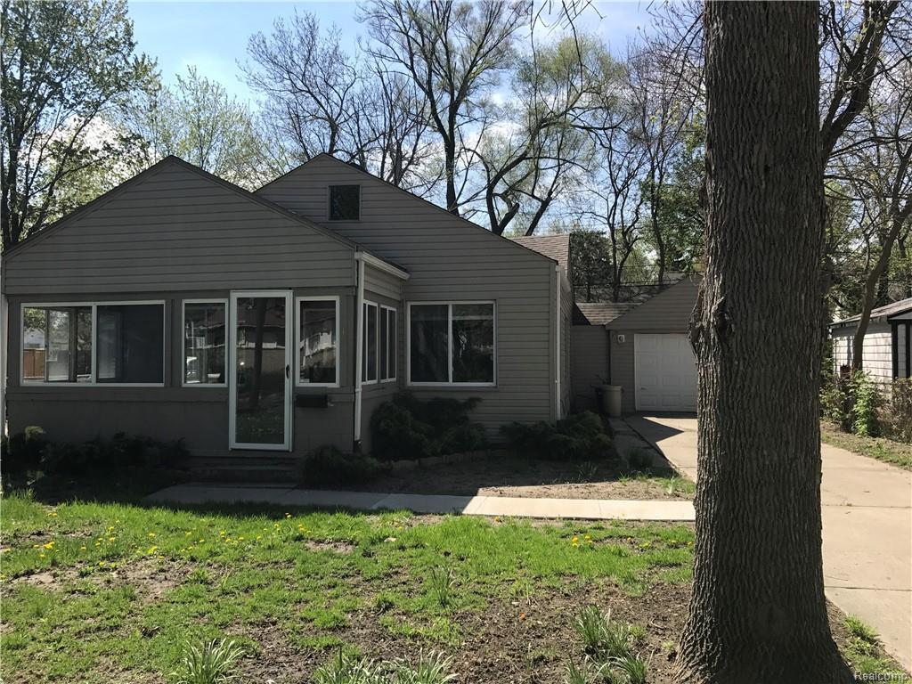 111 Meyers Ave - Photo 1