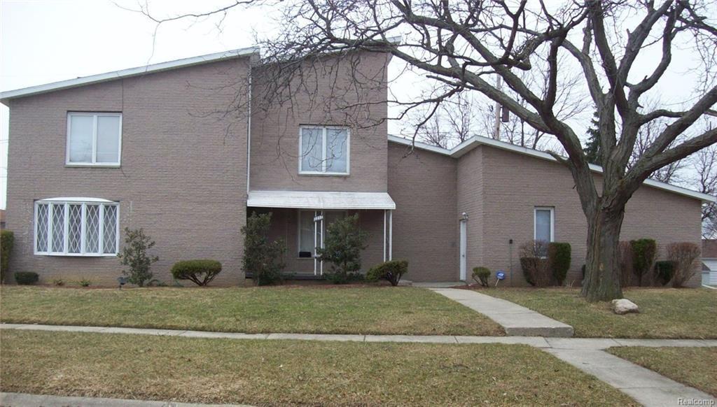 3217 Prospect St - Photo 1