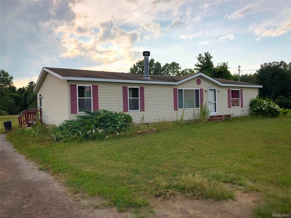 9101 Westfield Dr - Photo 1