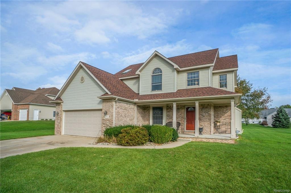 2382 Willowdale Dr - Photo 1