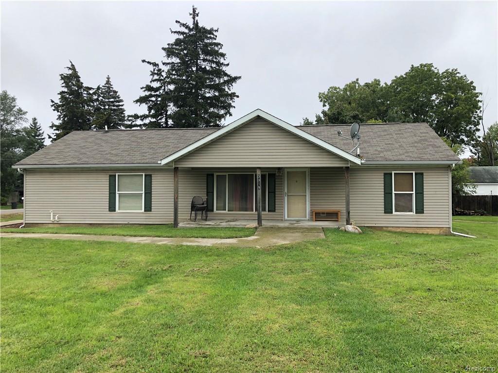 3318 Grand Traverse Ave - Photo 1