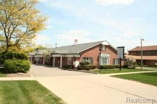 9450 Main St - Photo 1