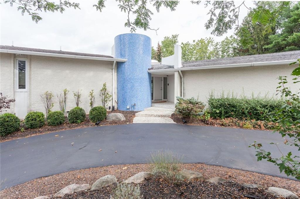 1804 Moors Crt - Photo 1