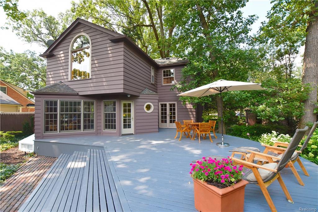 405 Hendrie Blvd - Photo 1