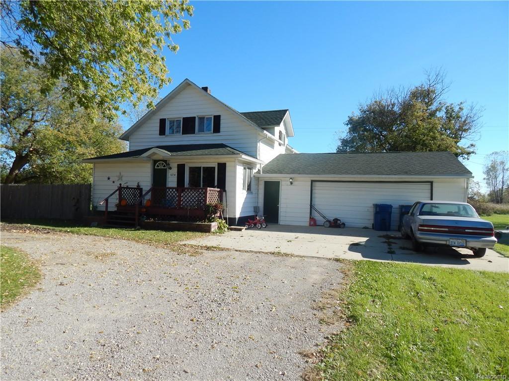 1374 Seymour Rd - Photo 1