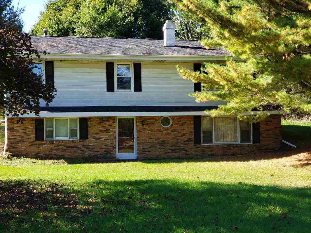 5090 Springbrook Rd - Photo 1