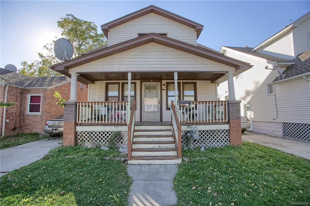 5411 Kenilworth St - Photo 1