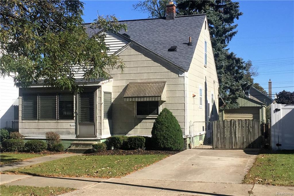 61 Detroit St - Photo 1