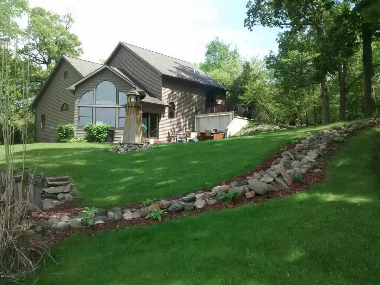 410 River Rd - Photo 1