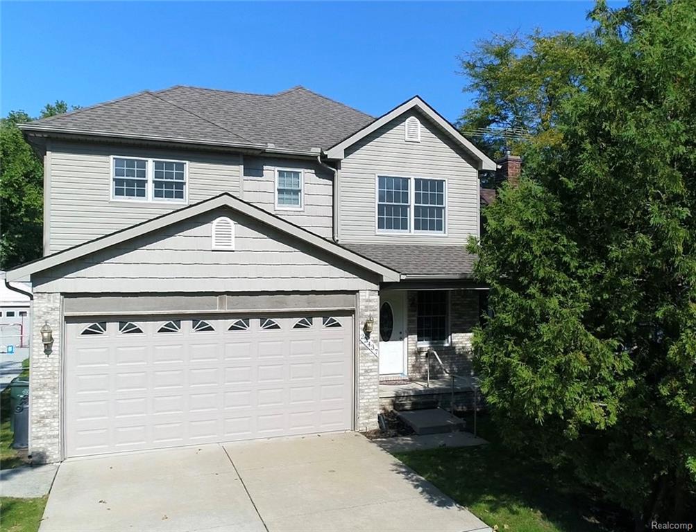 22437 Statler - Photo 1
