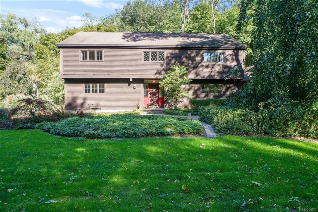 1438 Kensington Rd - Photo 1