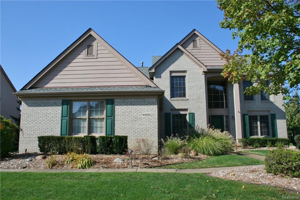 45595 Addington Ln - Photo 1