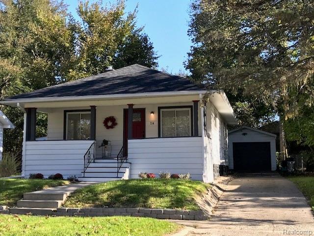 714 Dickinson St - Photo 1