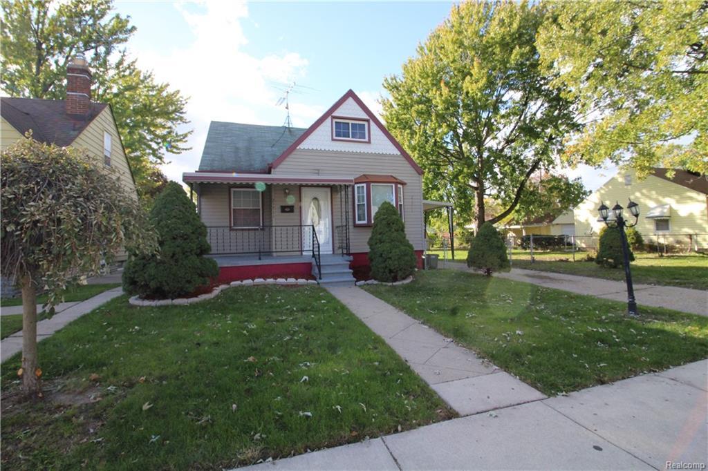 21711 Cushing Ave - Photo 1