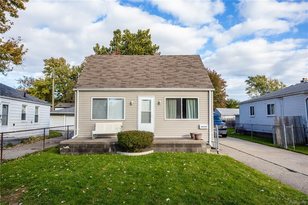23724 Mac Arthur Blvd - Photo 1