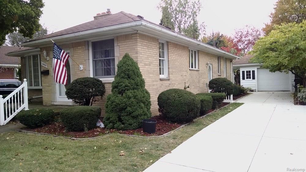 14593 Harrison Ave - Photo 1