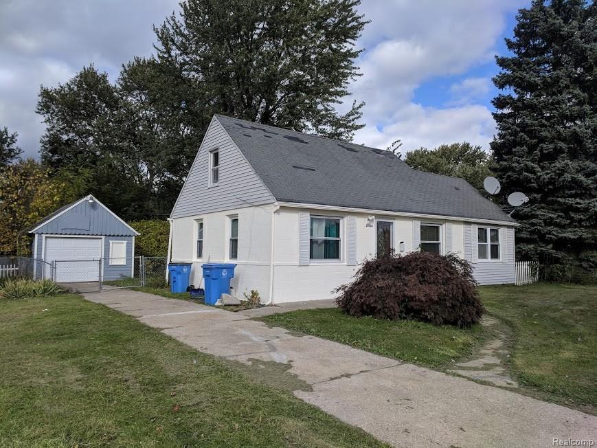 25626 Notre Dame St - Photo 1
