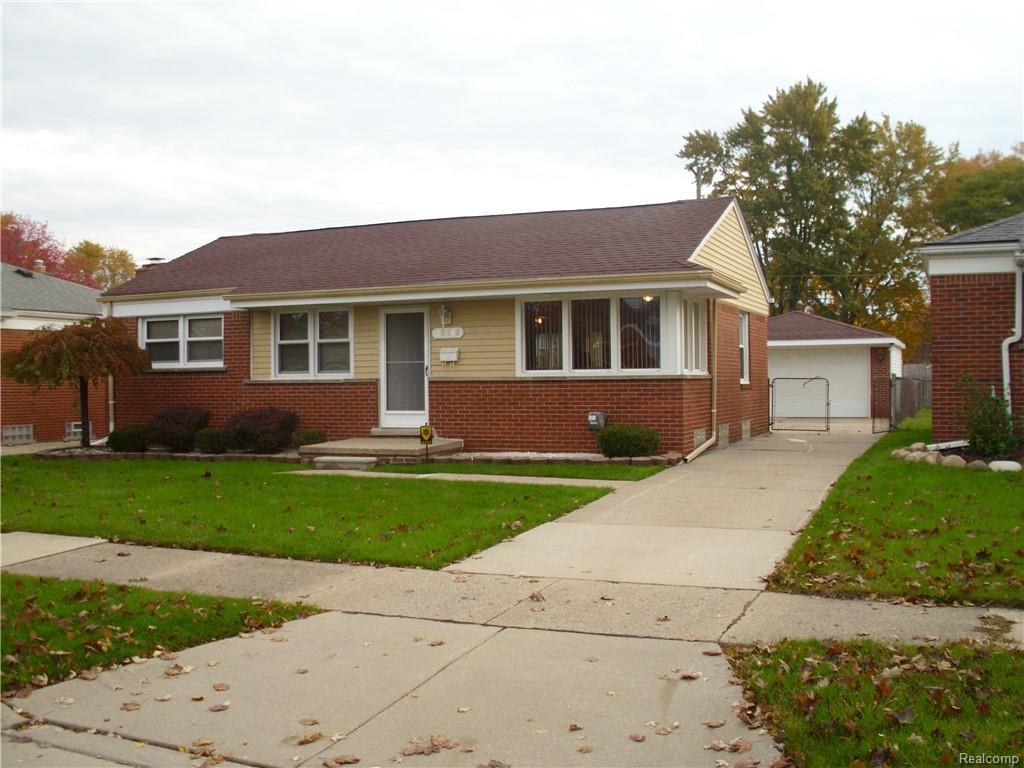 28648 Beste St - Photo 1