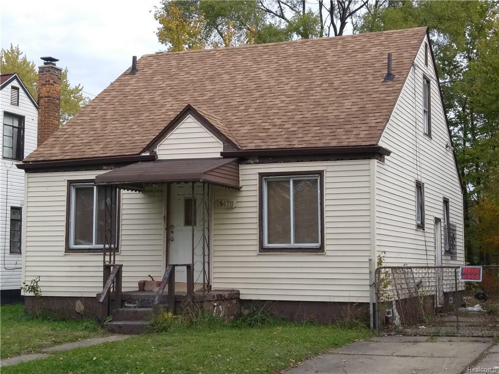 19470 Mackay St - Photo 1
